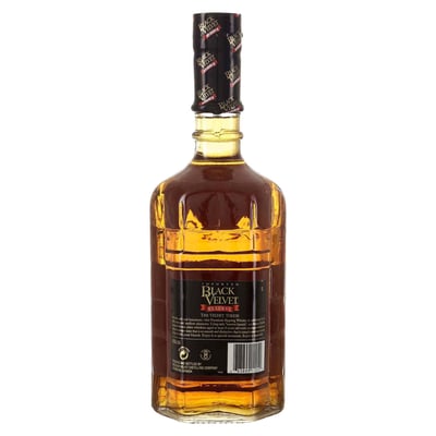 Whisky canadiense de terciopelo negro 8YO 40% 1 L
